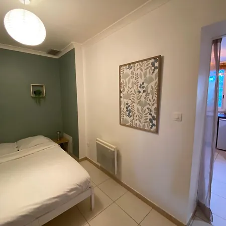 B Apartment